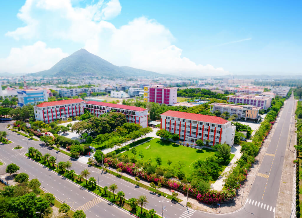 Trường Phổ thông Duy Tân Phú Yên